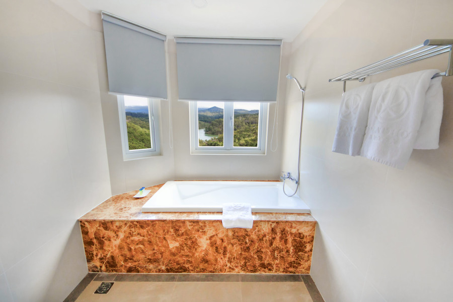 PHÒNG EXECUTIVE SUITE