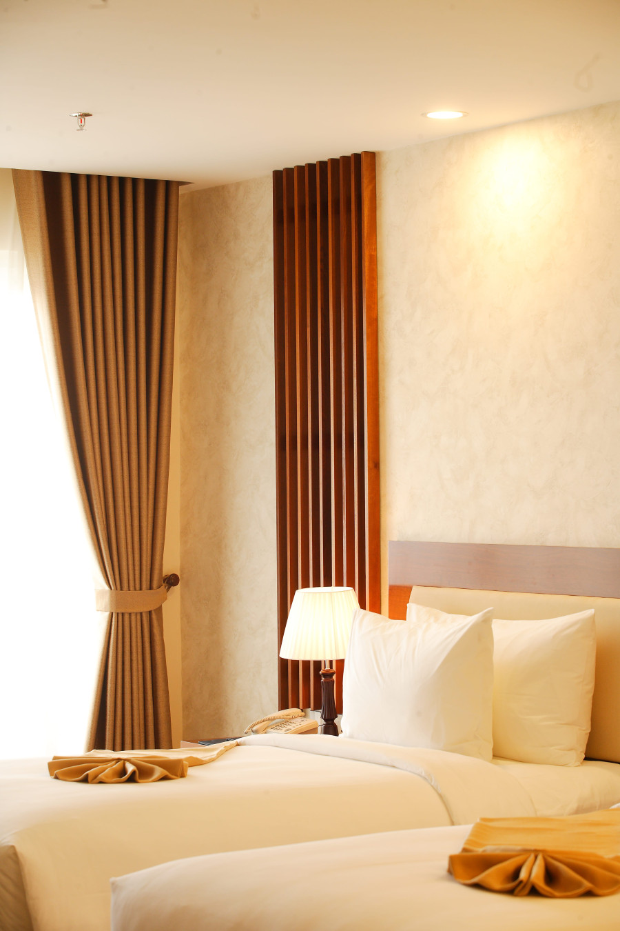 PHÒNG CITY JUNIOR SUITE