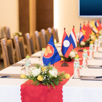 LA MIMOSA & LA PENSEE